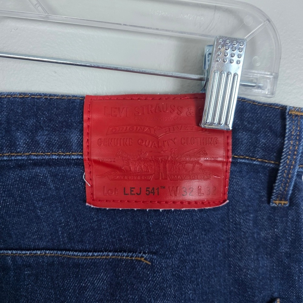 Levi's Engineered Twisted Denim Jeans LEJ 541 Premium Dark Wash Mens Size 35x27 - Picture 5 of 8